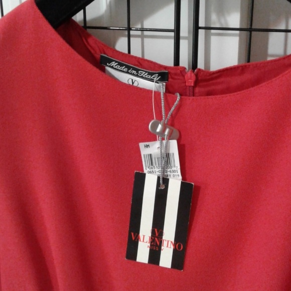 NWT. Valentino elegant wool dress, Italy. - Picture 6 of 8